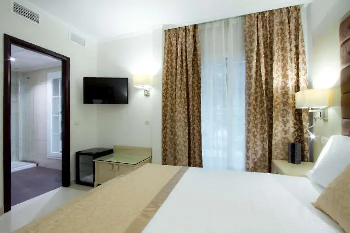 Moon Dreams Torremolinos - Adults Recommended Hotel